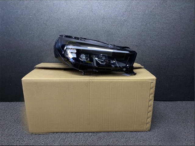1689586480 Headlight Front Lamp for Opel Corsa F+