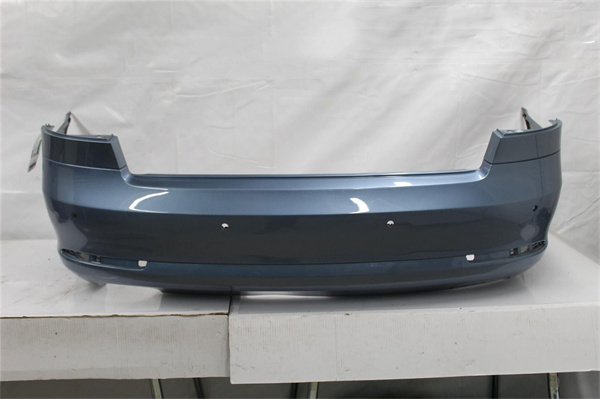 Auto Car Rear Bumper for Skoda Octavia with Park Raidar Hole From 2009- (OEM.: 1Z5807417A)