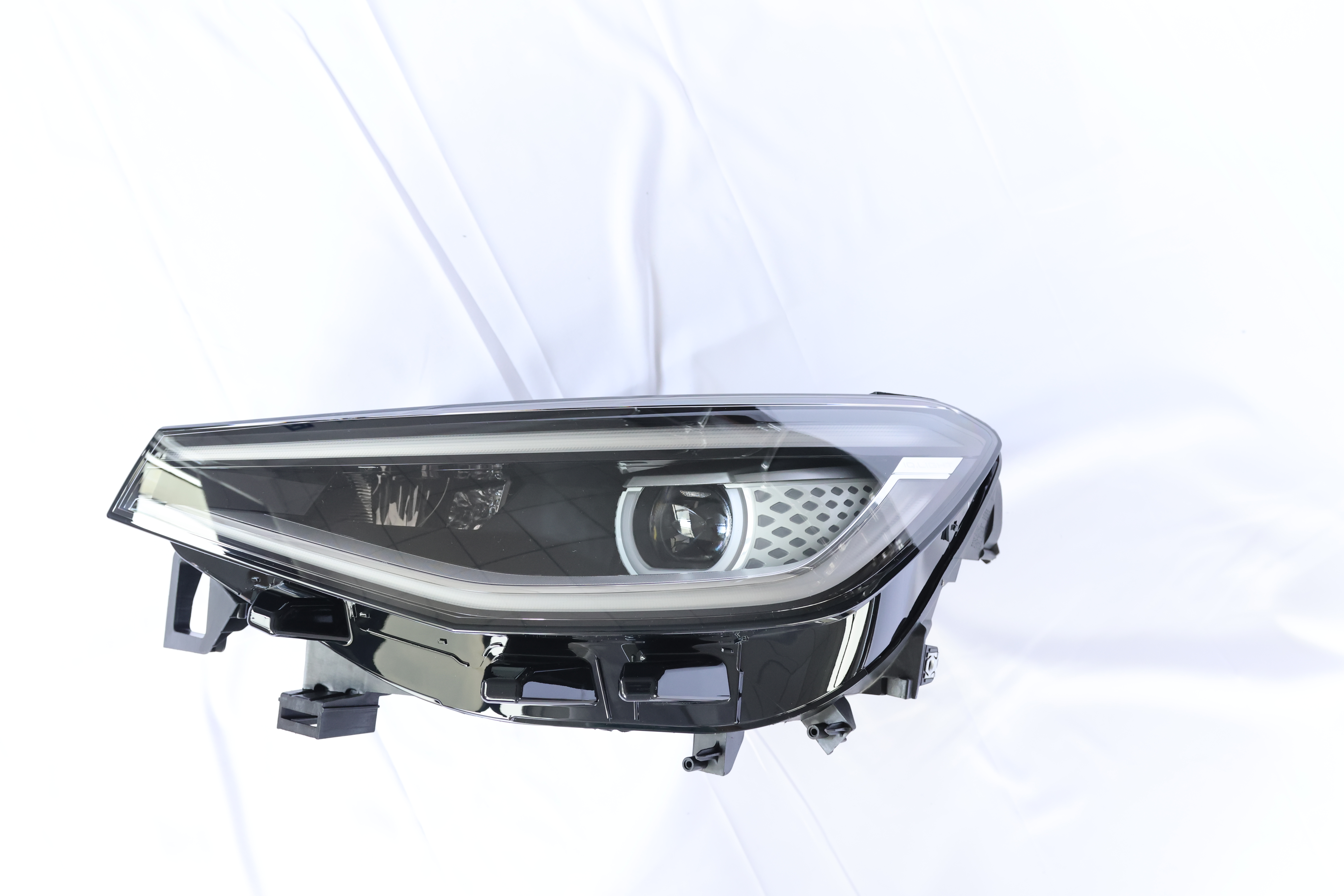 VW ID4 2021-23 LED headlights with adaptive 11A941035B 11A941077