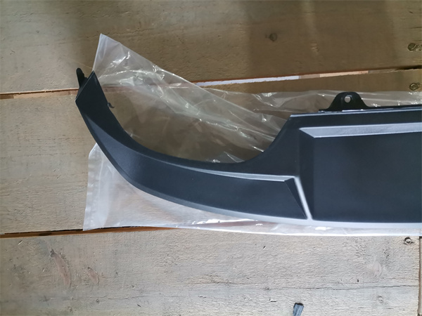 Spoiler Rear Bumper with 4 Sensors Skoda Octavia A7(5E5807521A)
