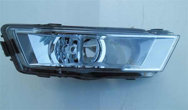 Front Bumper Light Fog Lamp for Skoda Rapid From 2012 (5JA941701/702)