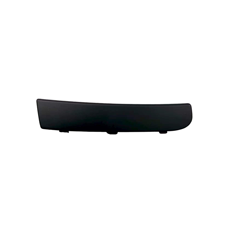 Front bumper trim 1