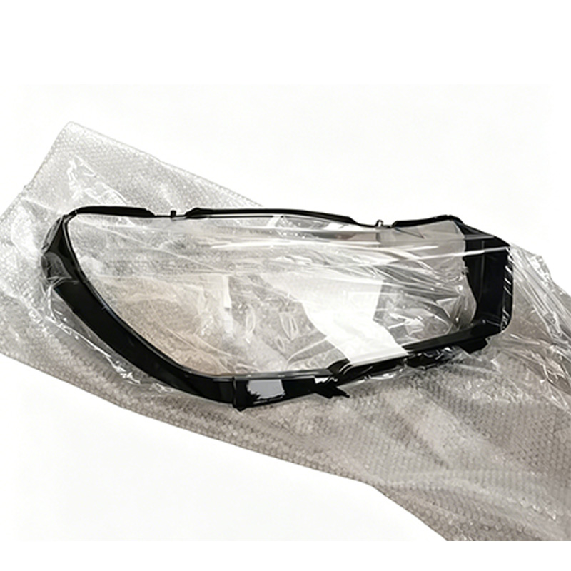 Headlamp lens RH Headlamp lens RH